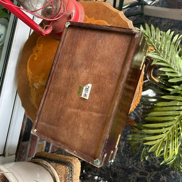 Vintage Wooden Jewelry Box with Brass Accents - Picture 8 of 15